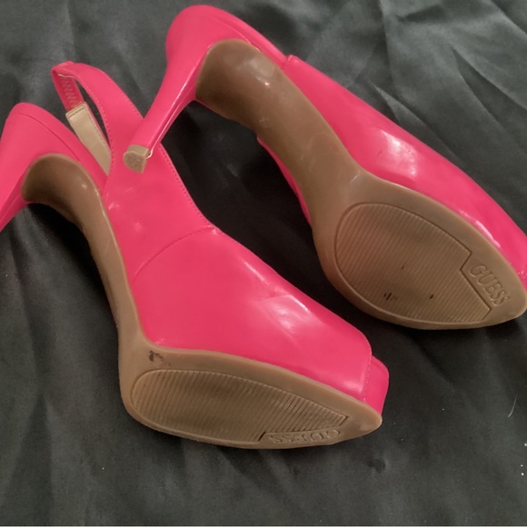 Guess hot pink heels - Picture 3 of 8